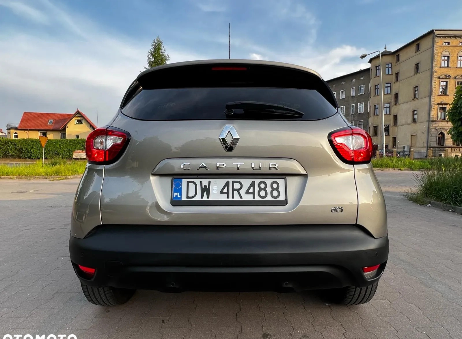 Renault Captur cena 37500 przebieg: 152000, rok produkcji 2013 z Wrocław małe 37